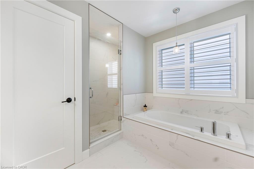 160 Hemlock Street Property Photo 15