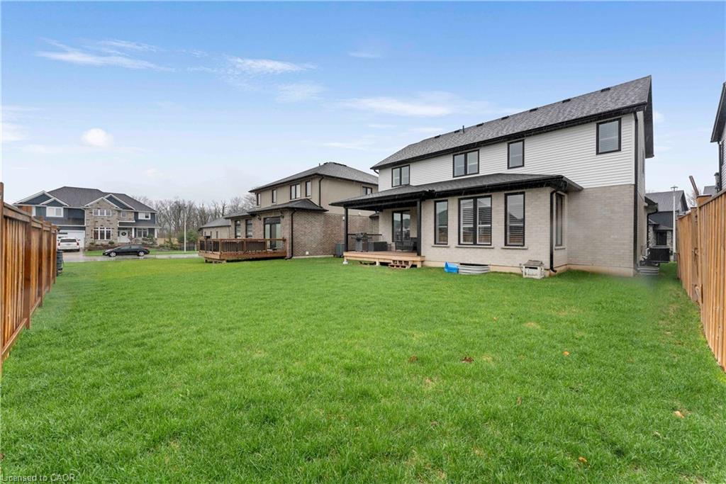 160 Hemlock Street Property Photo 21
