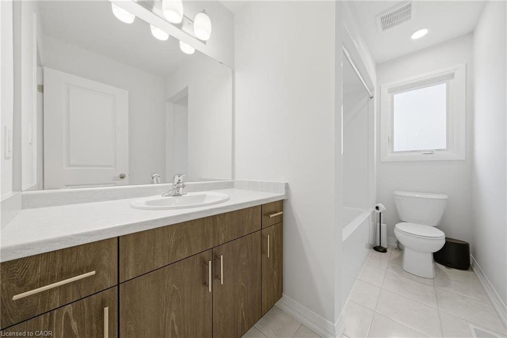 778 Bradford Avenue Property Photo 26