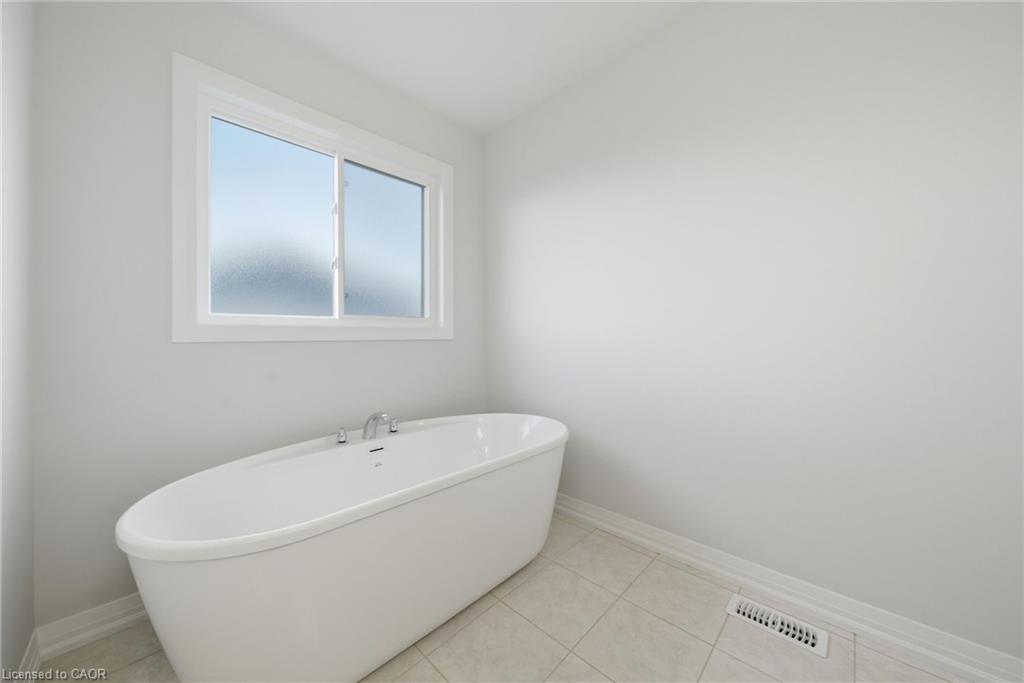 778 Bradford Avenue Property Photo 38