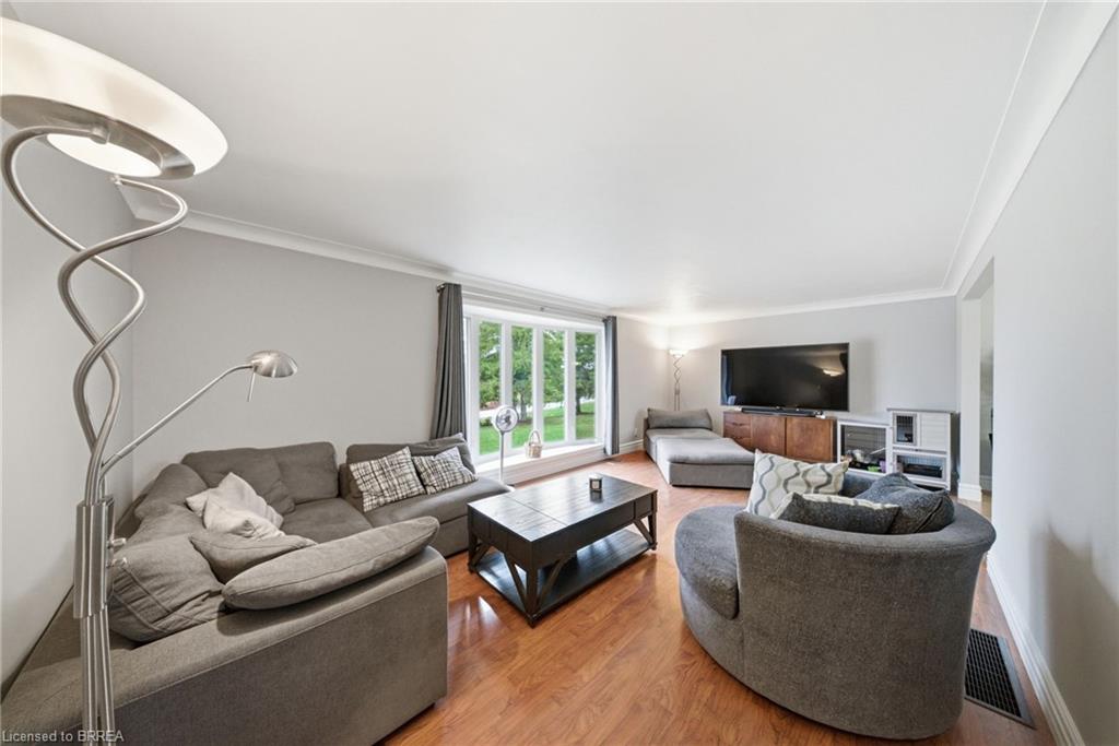 11 Burtch Road Property Photo 6