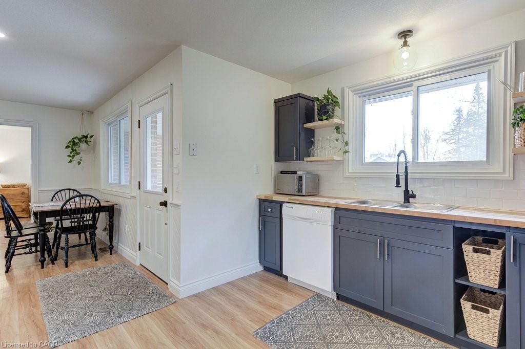 122 Hemlock Street Property Photo 13