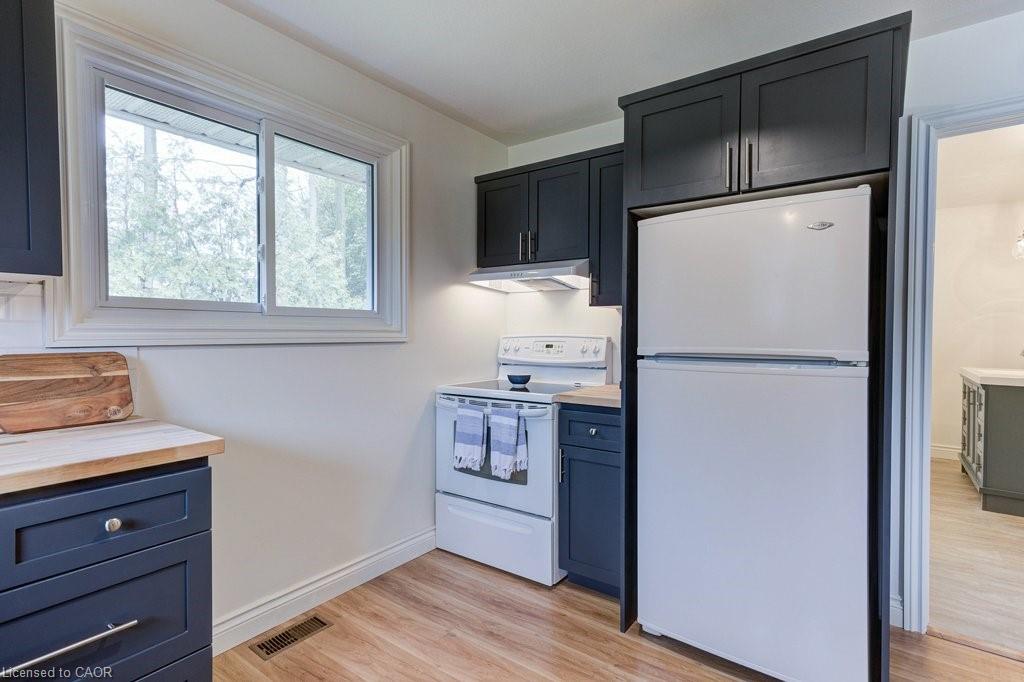 122 Hemlock Street Property Photo 18