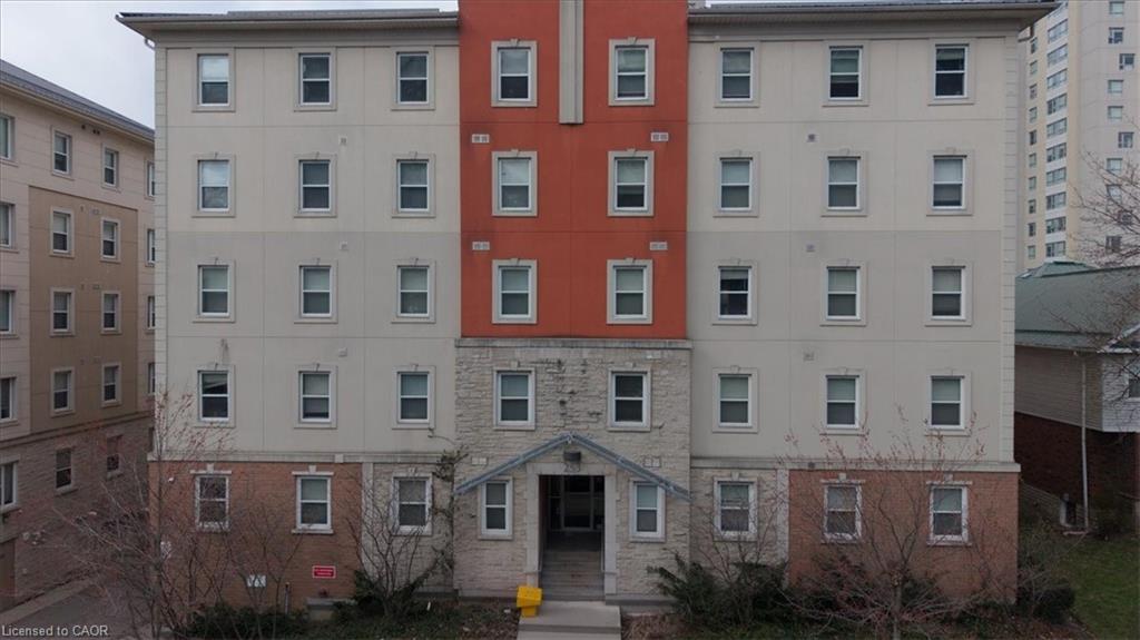 401-253 Lester Street Property Photo 2