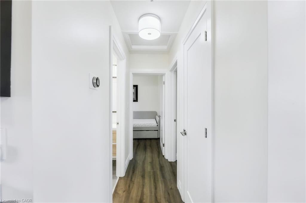 18 Tweedsmuir Avenue Property Photo 11