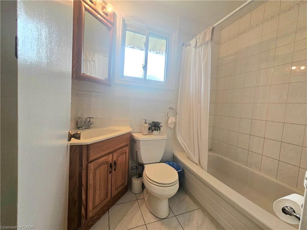 6-161 Berkindale Drive Property Photo 12