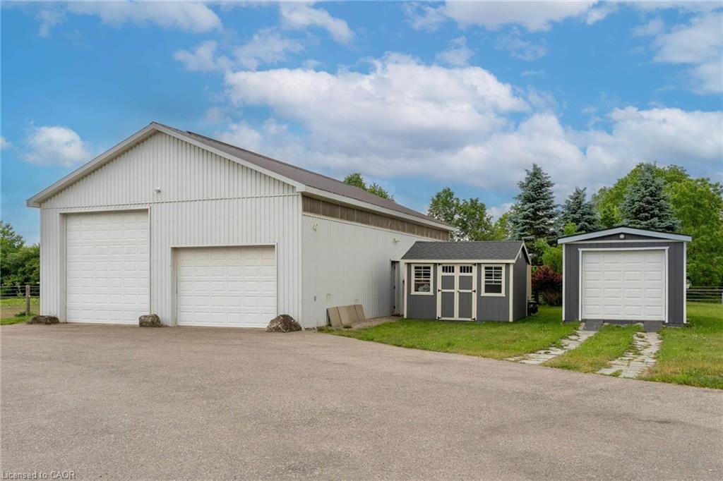 3988 Hwy 6 Property Photo 3