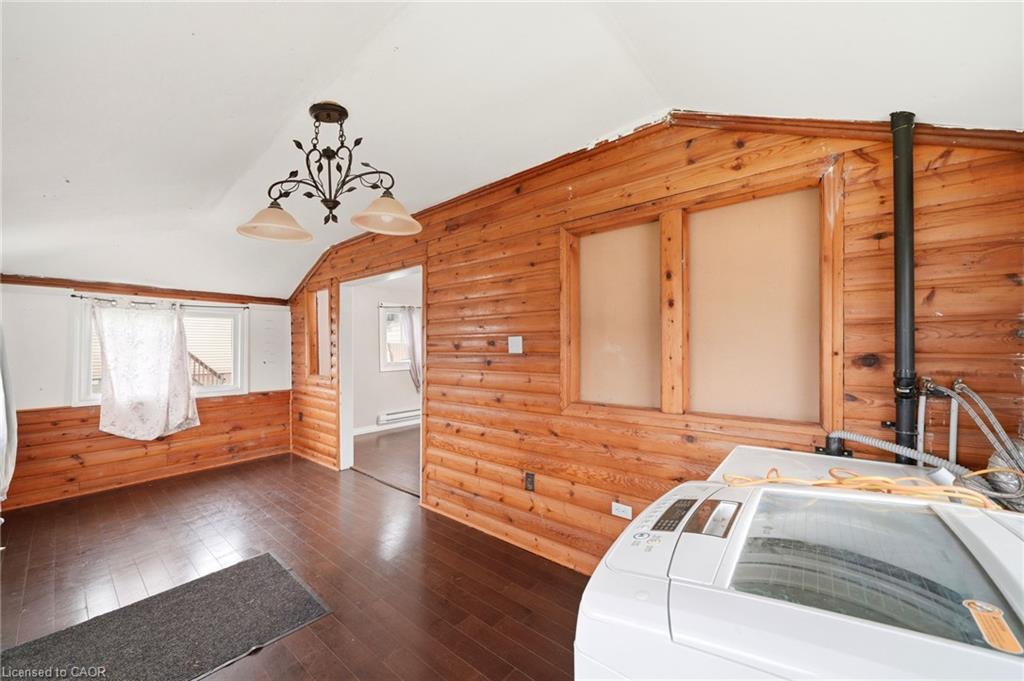 795 Third Avenue Property Photo 7