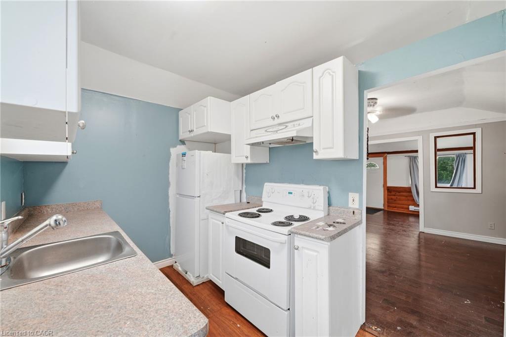 795 Third Avenue Property Photo 9