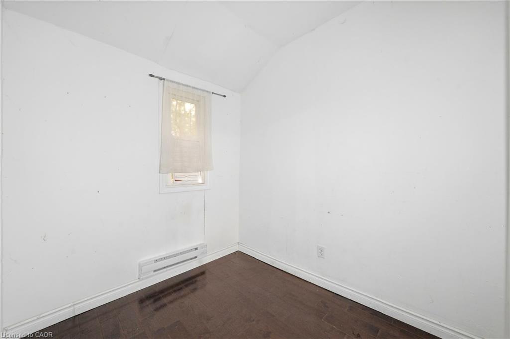795 Third Avenue Property Photo 14
