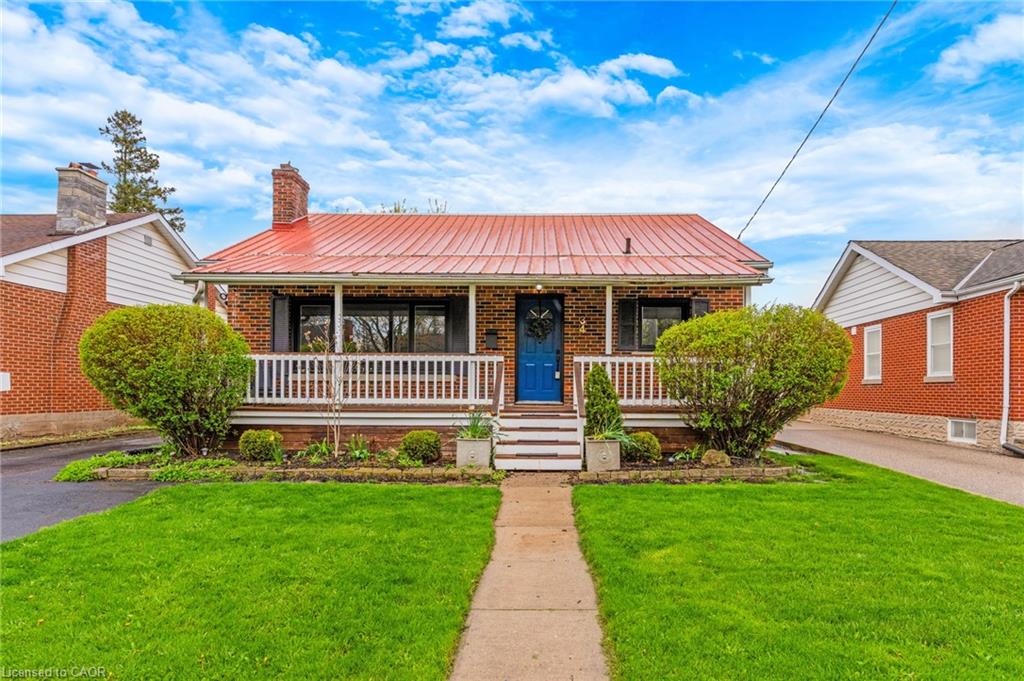 34 Christopher Drive Property Photo 1
