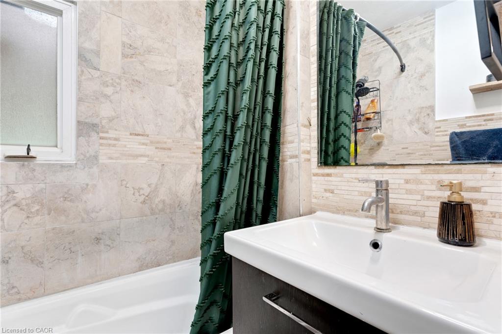 34 Christopher Drive Property Photo 22