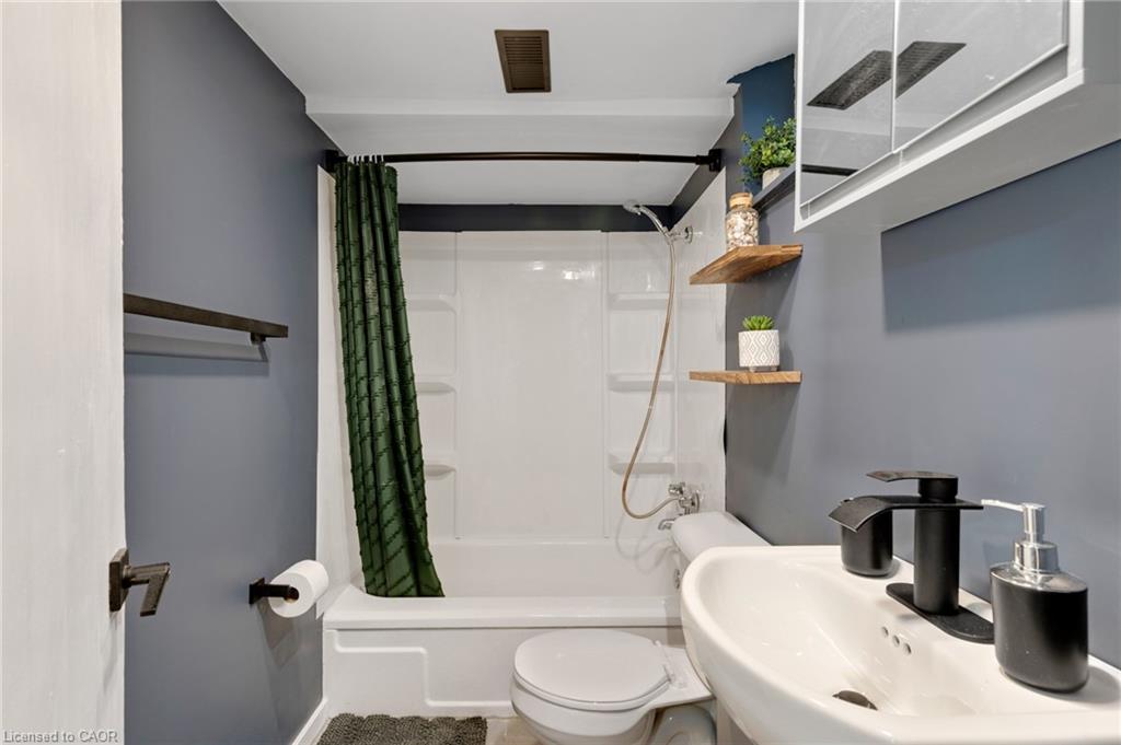 34 Christopher Drive Property Photo 30