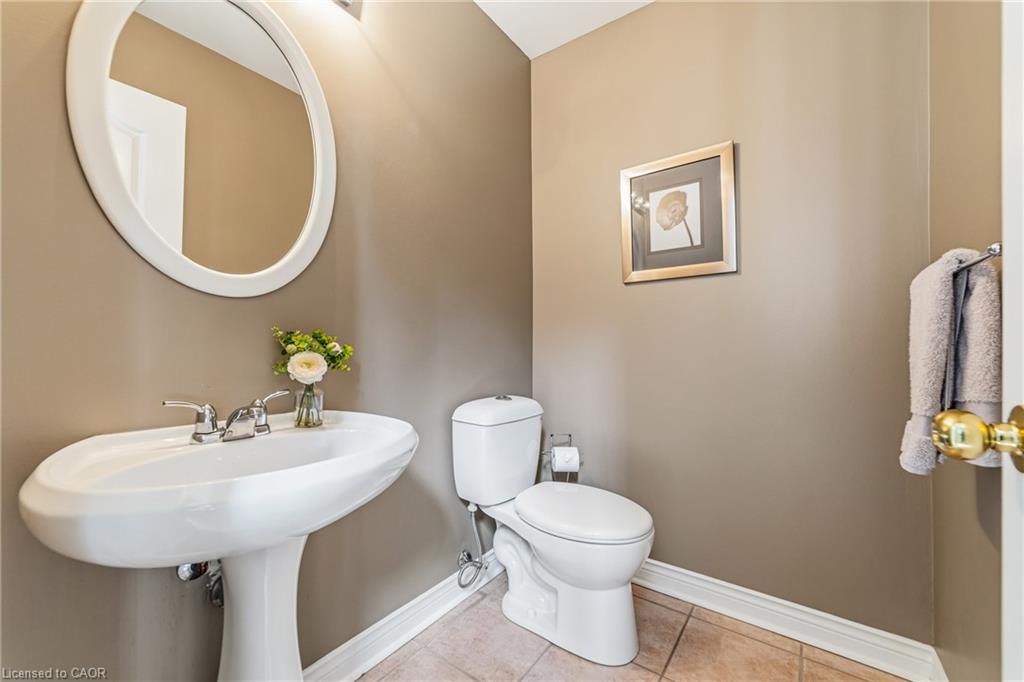 1576 Bayshire Drive Property Photo 18