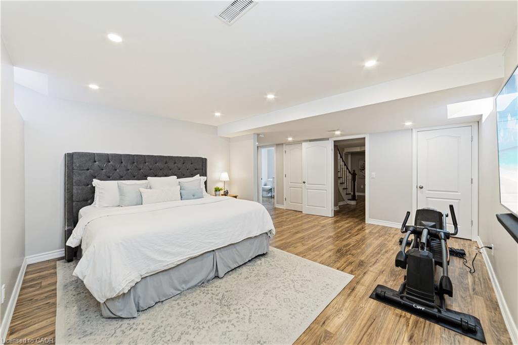 1576 Bayshire Drive Property Photo 34
