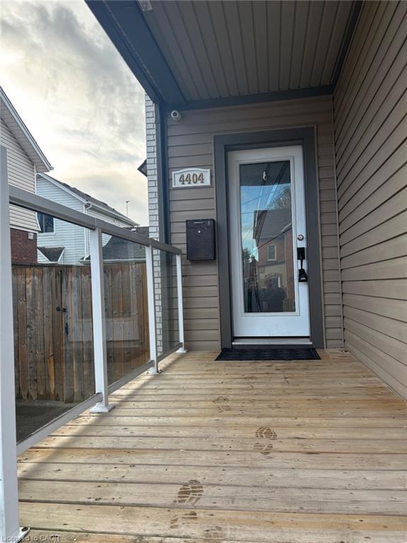 4404 Morrison Street Property Photo 3