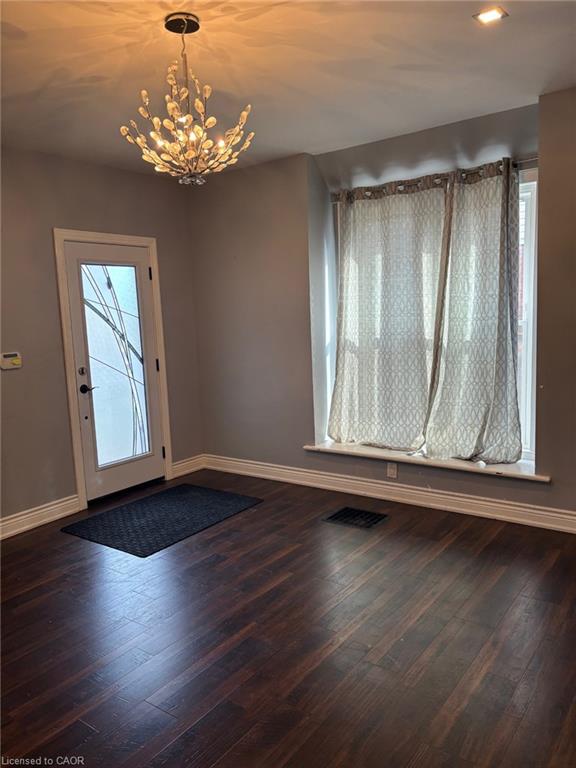 4404 Morrison Street Property Photo 4
