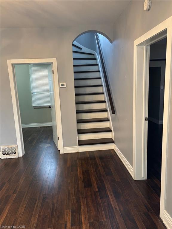 4404 Morrison Street Property Photo 5