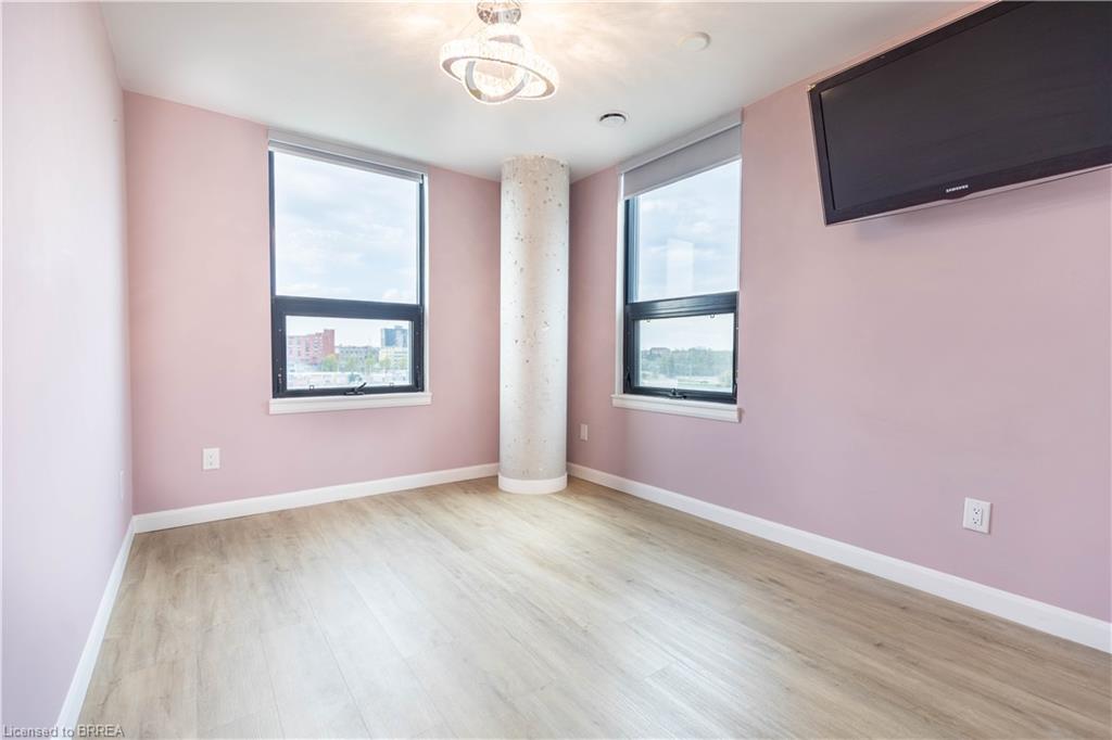 603-7 Erie Avenue Property Photo 9