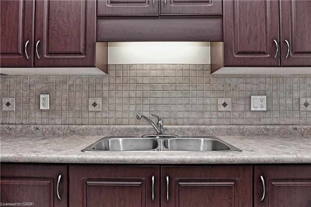 40 Madeleine Street Property Photo 5