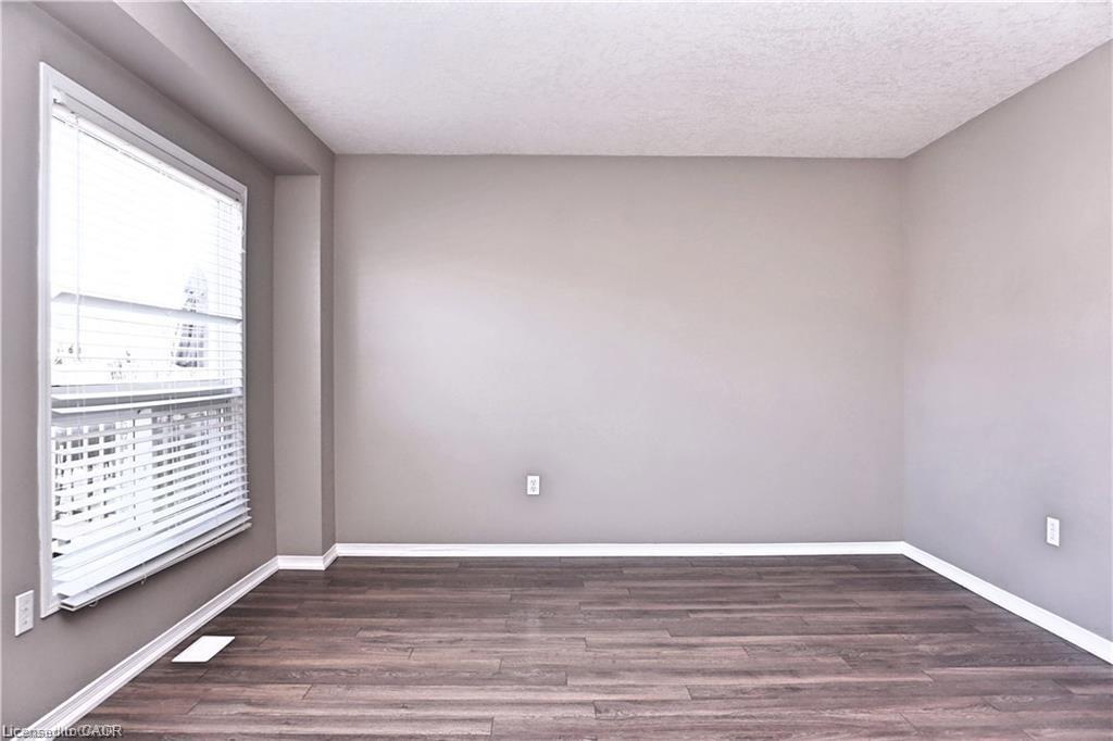 40 Madeleine Street Property Photo 10
