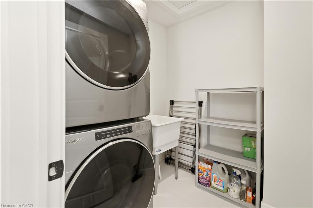142 Sycamore Street Property Photo 22