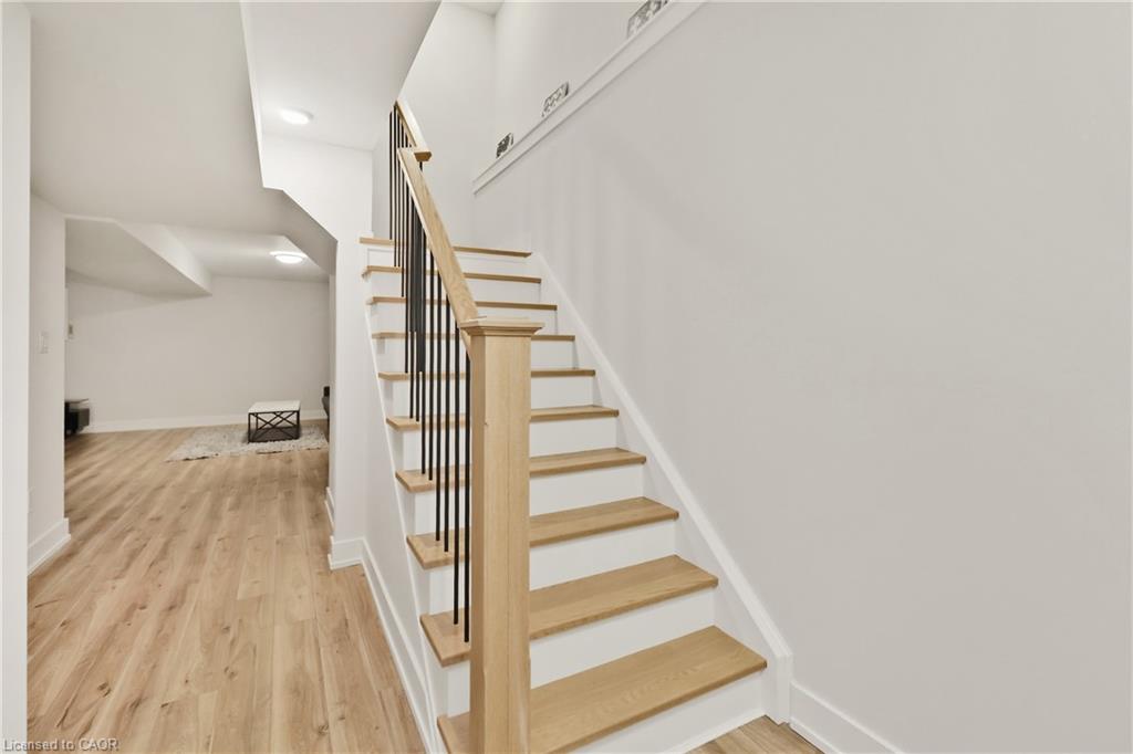142 Sycamore Street Property Photo 29