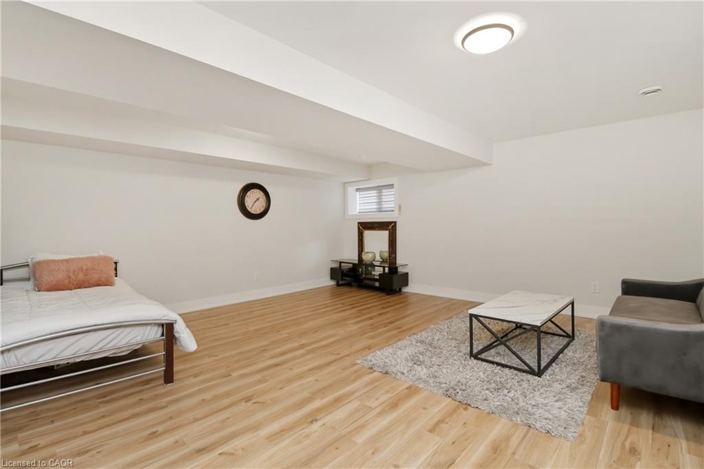 142 Sycamore Street Property Photo 31