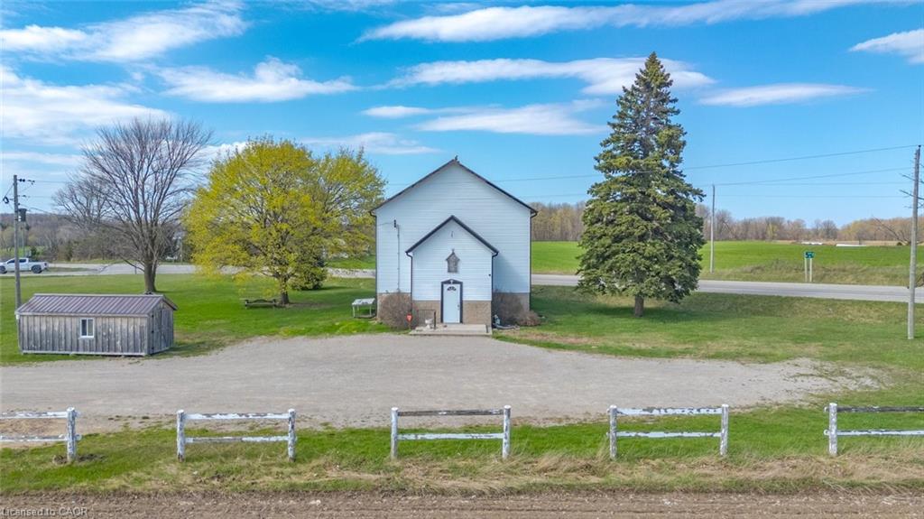 565739 Towerline Road Property Photo 1