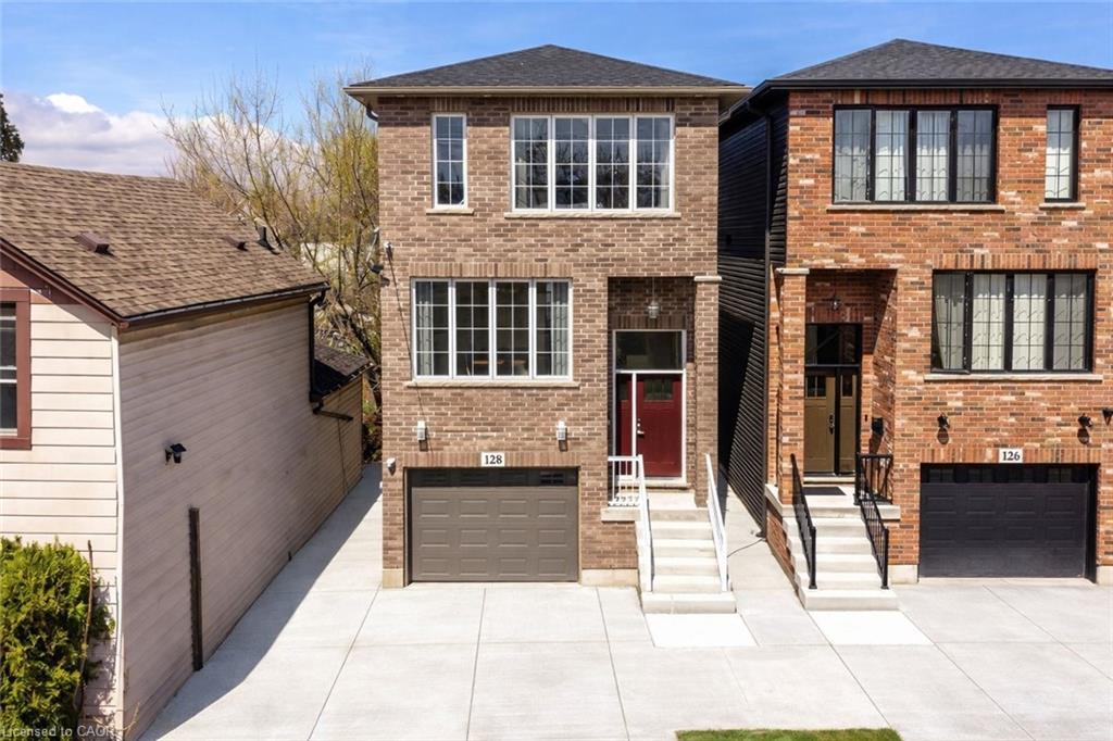 128 Canada Street