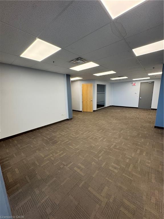418-1100 South Service Road Property Photo 10