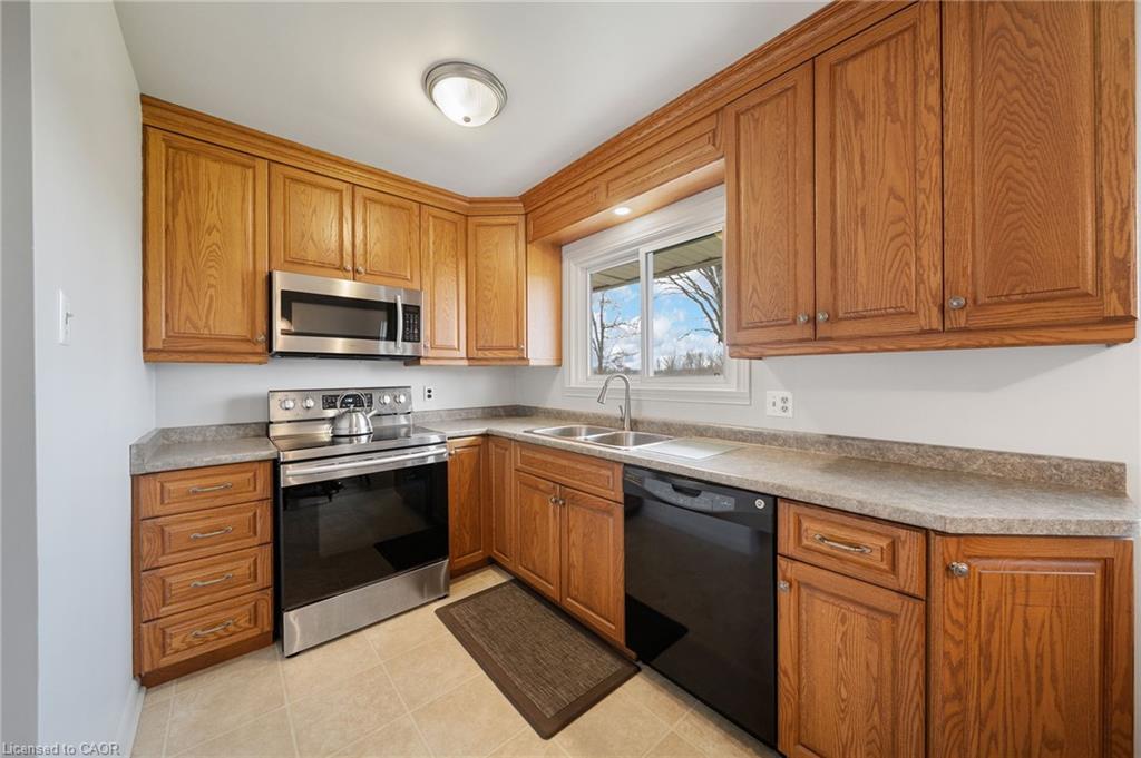2223 Hall Road Property Photo 15