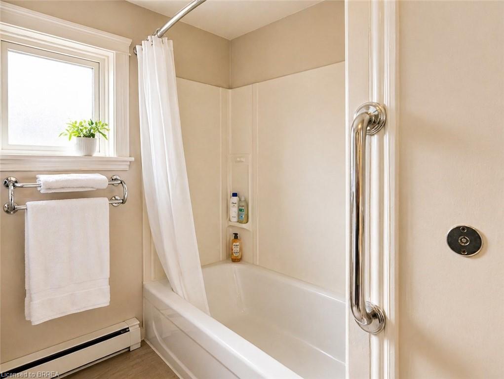 260 Murray Street Property Photo 9
