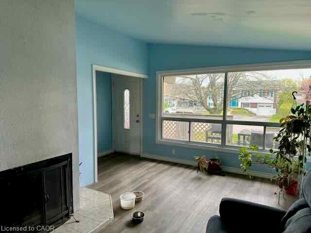 126 Lilacside Drive Property Photo 5