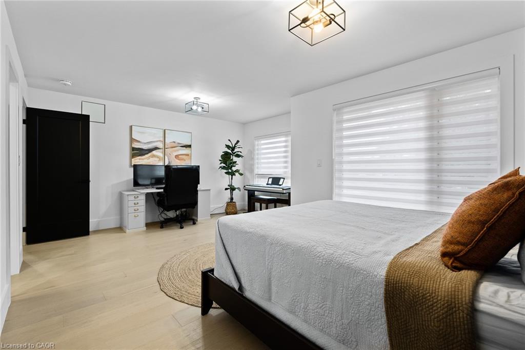 1207 Queen Street N Property Photo 19