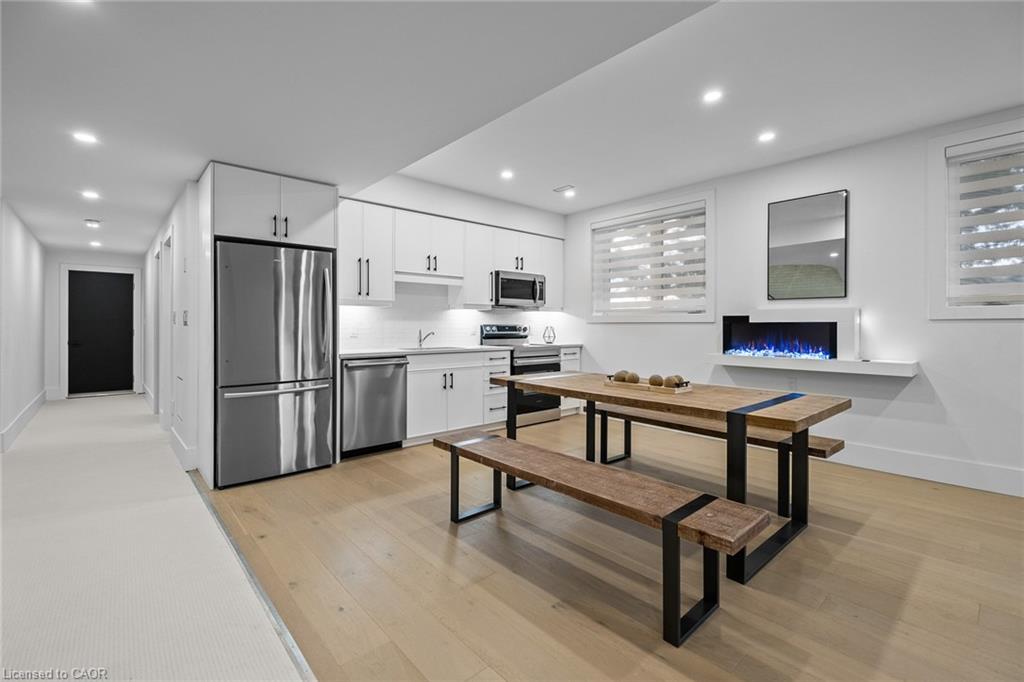 1207 Queen Street N Property Photo 37