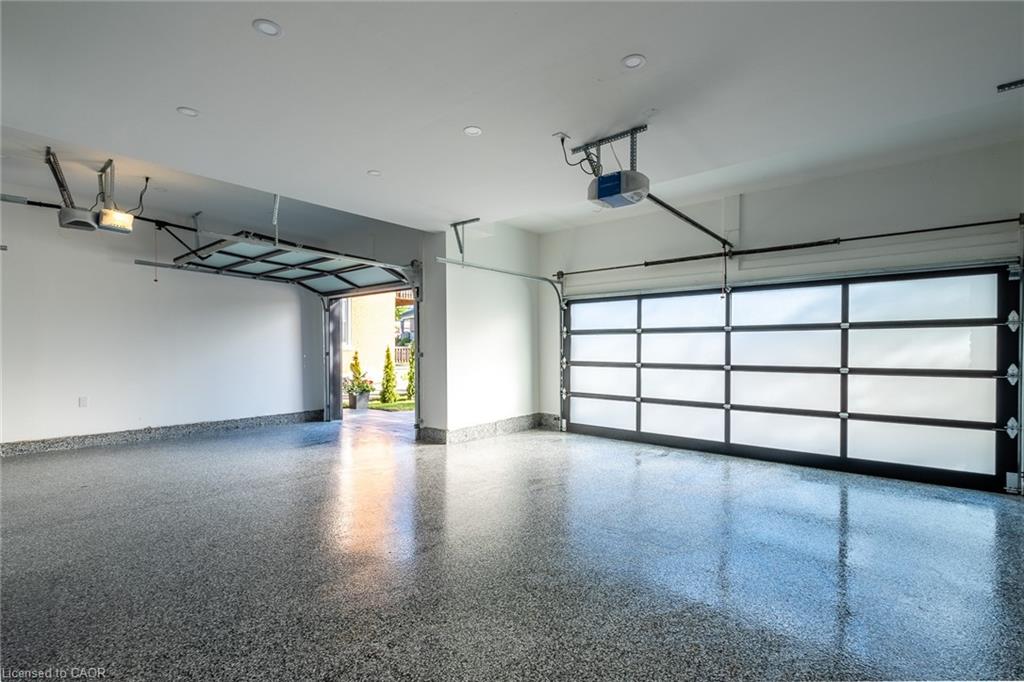 1207 Queen Street N Property Photo 43