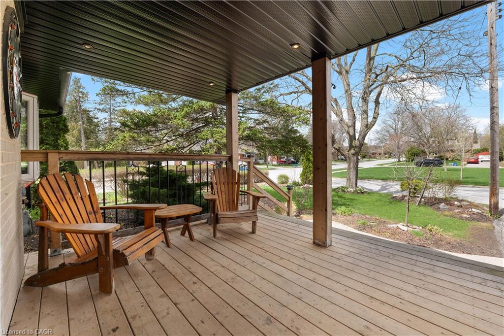 1367 St Marys Crescent Property Photo 25