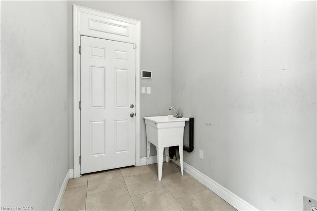 43 Riesling Court Property Photo 16