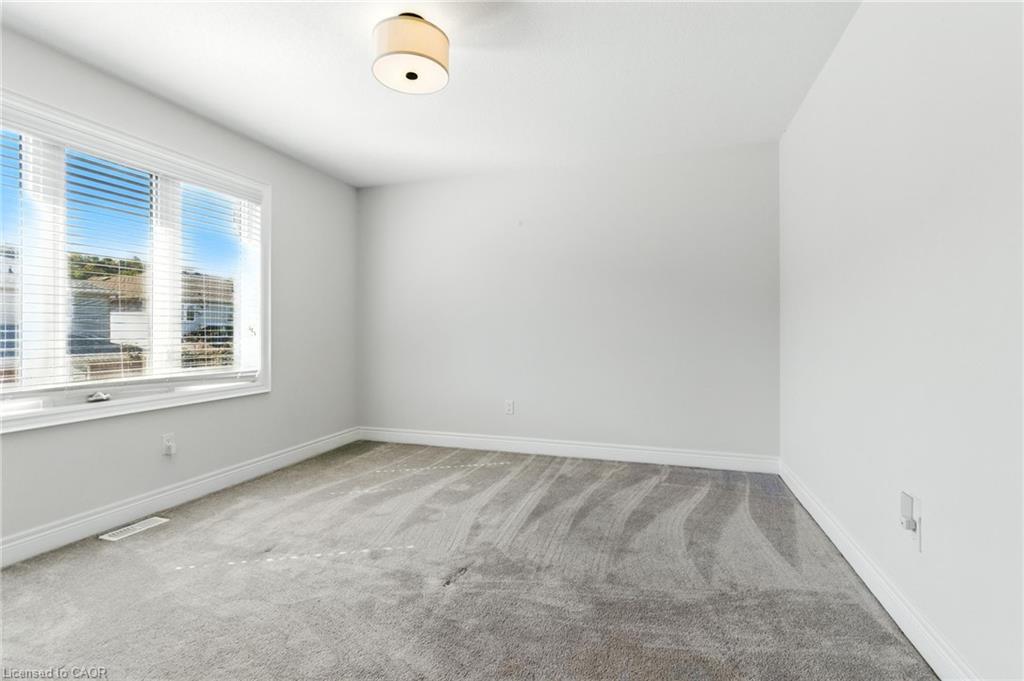43 Riesling Court Property Photo 28