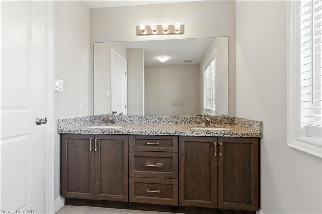 43 Riesling Court Property Photo 30