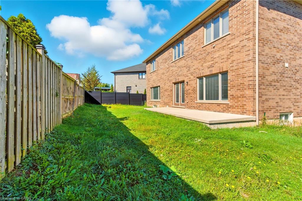 43 Riesling Court Property Photo 44