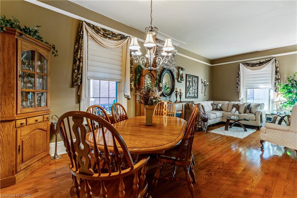 560 Peel Street Property Photo 15