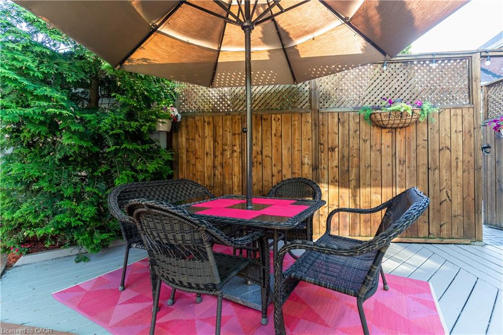 560 Peel Street Property Photo 21