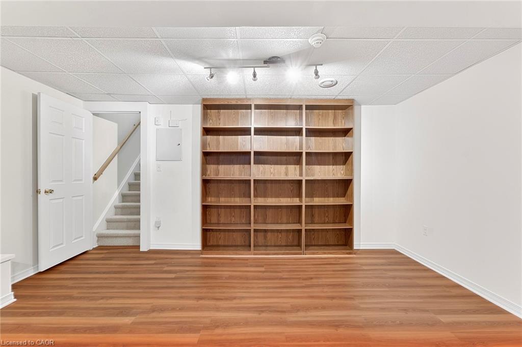 10325 Grand Oaks Drive Property Photo 32