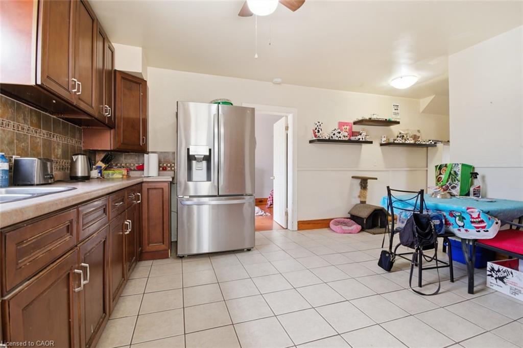 307 Wallace Avenue S Property Photo 14