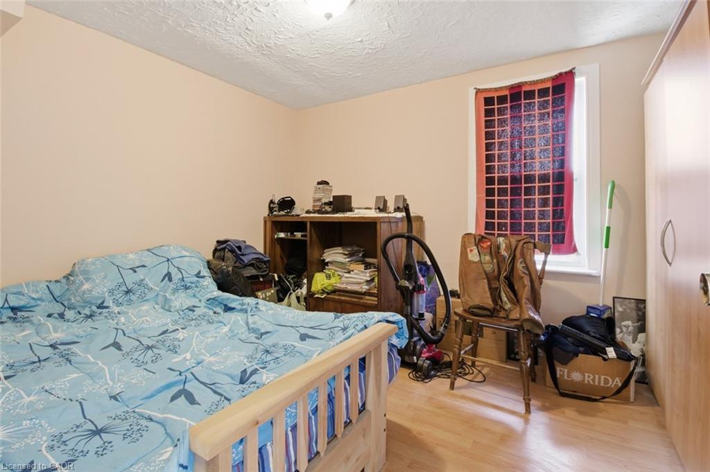 307 Wallace Avenue S Property Photo 40