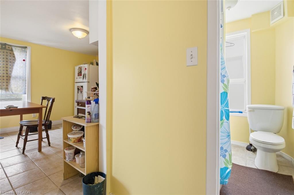 307 Wallace Avenue S Property Photo 44