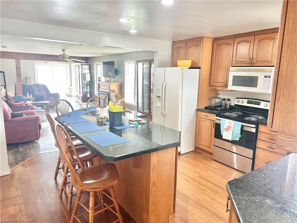 2 Buena Street Property Photo 5
