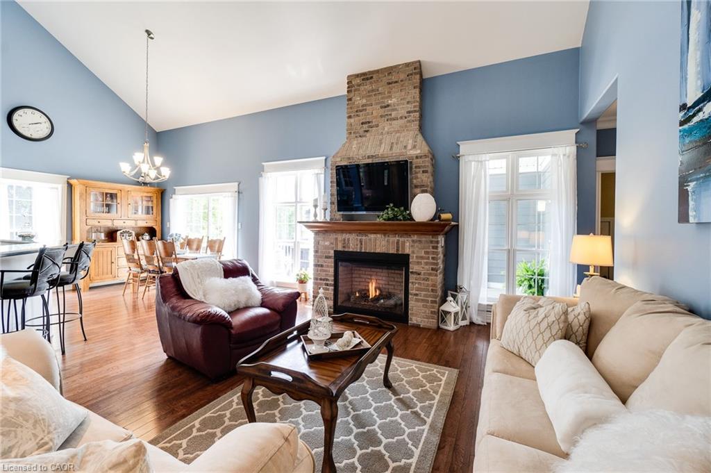 1026 Beach Boulevard Property Photo 8